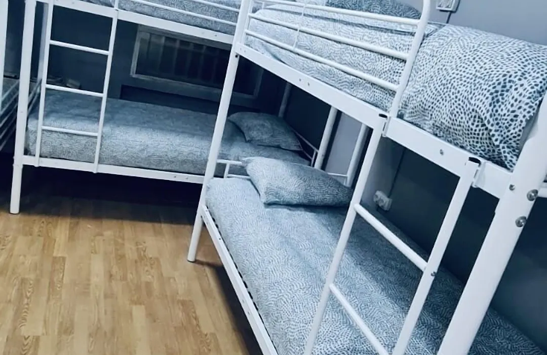Hostel 165-1